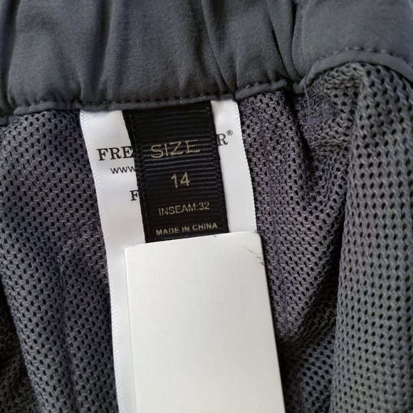 Free Soldier Women's Gray Hiking Outdoor  Active Pants, suze 14 - Picture 10 of 10